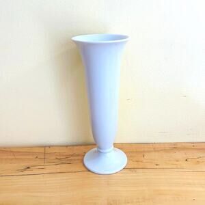 Vintage Hutschenreuther White Porcelain Vase, Bud, Germany, Minimalist, Modern